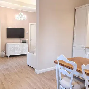  Appartamento Maison Marina_pavia San Michele Centro Storico Italia