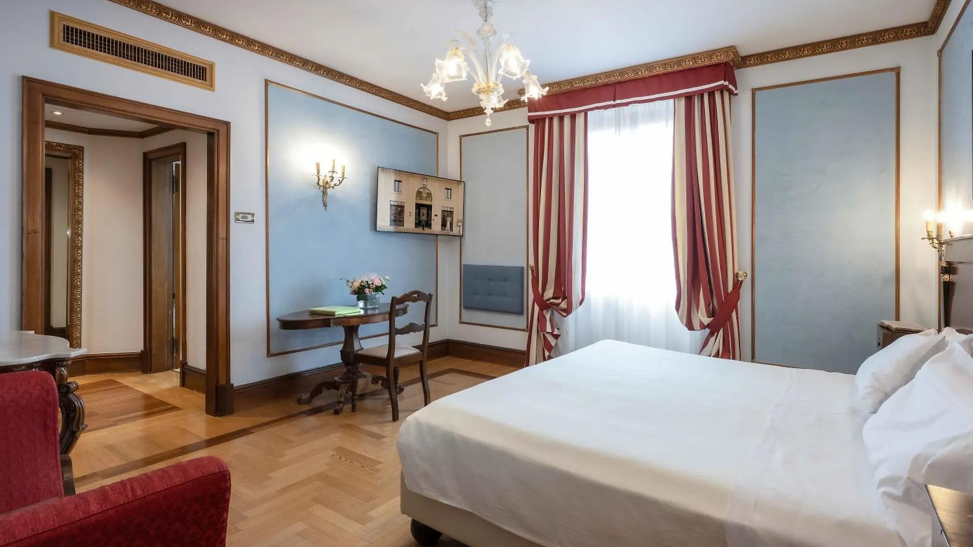 Due Torri Hotel Verona 5*,